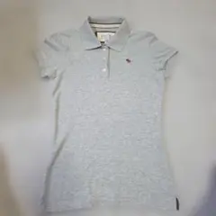 美品。Abercrombie and Fitch グレー ポロシャツ Mのサムネイル