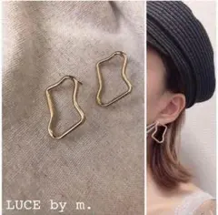 16 再再再販 チタンピアス いびつ ゴールド 変形 フープ シンプル 小ぶりのサムネイル