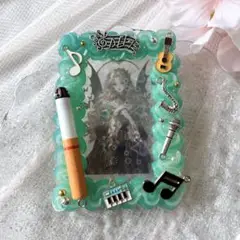 ❁⃘*.゜タバコと音楽なトレカケース❁⃘*.゜ ホイップデコ