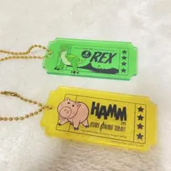 トイストーリー　オーマイカフェ　キーホルダー　レックス　ハム　セット