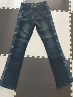 【美品】レディースデニムパンツ　Mサイズ