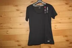 女性S　アンダーアーマー　ランニングシャツ　Tシャツ　WRN2477