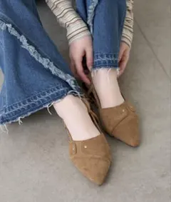 スタッズトゥパンプス 新品箱無しのサムネイル