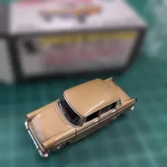 トミカ リミテッド ヴィンテージ トヨタ コロナ1500 ゴールド　　29ｃｂ