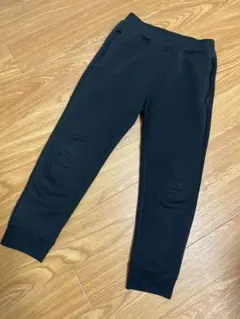 ユニクロ☆ブラックパンツ　120サイズ