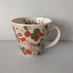 C673 クレヨンしんちゃん マグカップ　1個