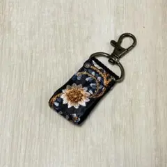 Item thumbnail for item 90e522ff-faee-4c3b-bfab-d700c222540c