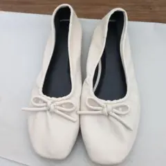 ZARA スクエアトゥレザーバレリーナシューズ 22.5cm