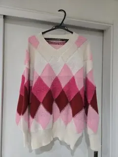 ダイヤモンド柄 Vネック ニットセーター