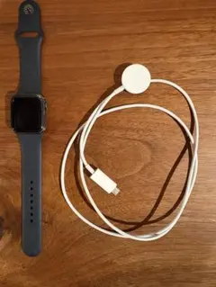 Apple Watch SE2 40mm 画面割れ 純正充電器付