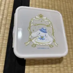 サンリオ シナモロール 弁当箱 タッパーのサムネイル