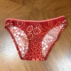 新品未使用 パタゴニア ウィメンズ フラワーモチーフ ビキニ ショーツ パンツのサムネイル