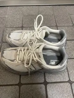 New Balance U509ST ホワイト/グレー 6.5