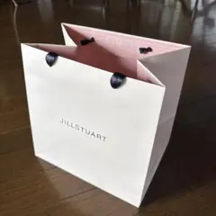 ショップ袋おまけ付き☆ジルスチュアート☆のサムネイル