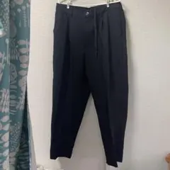 GU タックイージーパンツ　黒　Lサイズ