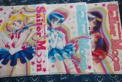 新品・未使用！セーラームーンクリアファイル5種コンプ品ファミマ・Meijiコラボ