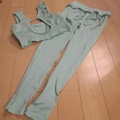 美品】SUKALA ヨガウェア 上下セット Sサイズ ボルドー - メルカリ