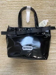 OUTDOOR ブラック ハンドバッグ