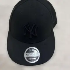 New Era 9FIFTY ブラック スナップバックキャップ