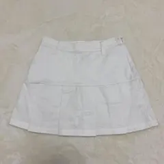 ジャックバニー　ロゴパッチ付き　フレアスカート　白 インナーパンツ内蔵タイプ