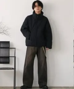 VINTAGE WASHED CURVED DENIM