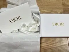 【Dior】 ギフトボックス リボン付き