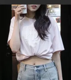 rienda ロゴTシャツのサムネイル