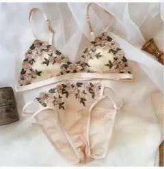 Item thumbnail for item ed88829d-fcde-4ee8-a2f2-bd6e7897507d