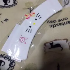 ハローキティ×サーティーワン限定　コラボリバーシブルスリーブ