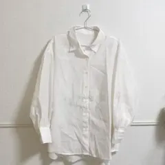 ⋱ INGNI ⋰ 長袖シャツ アイボリー Mのサムネイル