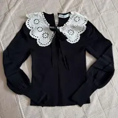 レース襟付きブラックニット長袖