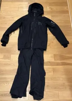 2025年最新】burton ak ビブパンツの人気アイテム - メルカリ