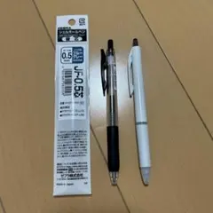 Item thumbnail for item e82d7716-bd3b-443d-9f9e-4d5b29ec96d6