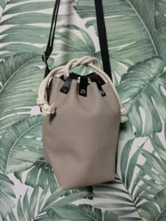 本革巾着バッグ