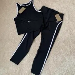 ナイキ　ランニング　タンクトップ　タイツ　上下セット　レディースM　黒