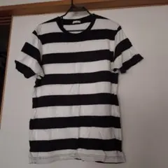GU白黒ストライプ Tシャツ Mサイズ