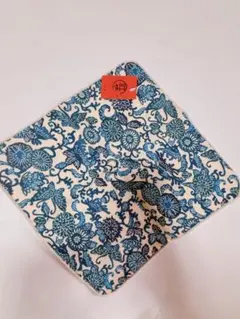 新品未使用　沖縄琉球　ＢＩＮＹＡ紅やビンヤ日本製　ハンドタオル肉厚で琉球紅型の柄