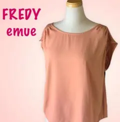 FREDY emue ラグラン袖　オレンジブラウス⭐︎美品⭐︎のサムネイル