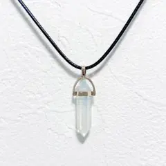 クリスタル ペンダント ネックレス かっこいい おしゃれ 透明 クリア