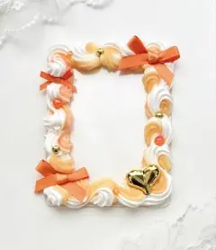 ホイップデコ　B8硬質トレカケース　ミルキーオレンジ　白ミックス　ゴールドハート