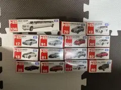 トミカ 15個セット　トヨタ　ベンツ　レクサス　三菱　など