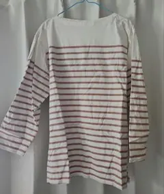 白と赤のストライプ 長袖カットソー