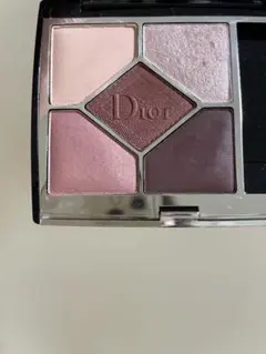 Dior サンククルールクチュール アイシャドウ