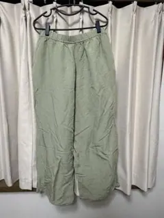 H&M LINEN BLEND カジュアルパンツ カーキのサムネイル