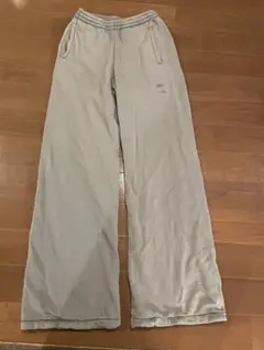 Yeezy × Gap スウェットパンツ　レアカラー