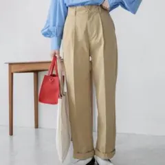 Bonlecill センタープレスタックチノパンツ　ベージュのサムネイル