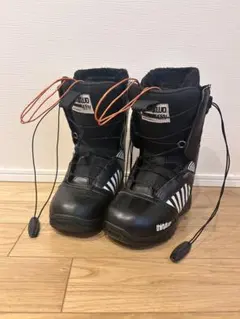 2025年最新】thirtytwo ブーツの人気アイテム - メルカリ