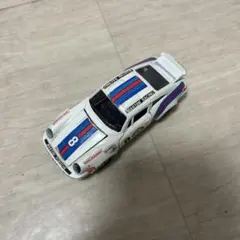 Item thumbnail for item fb28e7a2-ccd7-4ba0-89c2-3b1eed6a8545