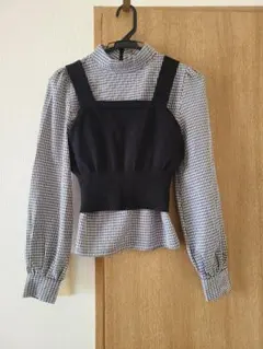 チェック柄長袖ペプラムトップス