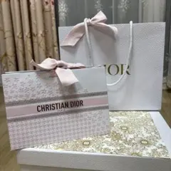 極美品 Dior ディオール バレンタイン限定 ショッパー＆ギフトボックス 中